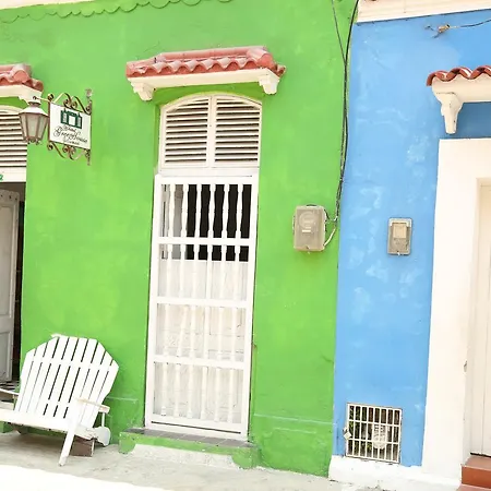 Green House Getsemani Hostel Cartagena